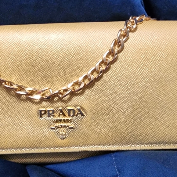 Prada Saffiano double snap metallic gold EUC wallet with Chain and chain insert - Picture 2 of 8